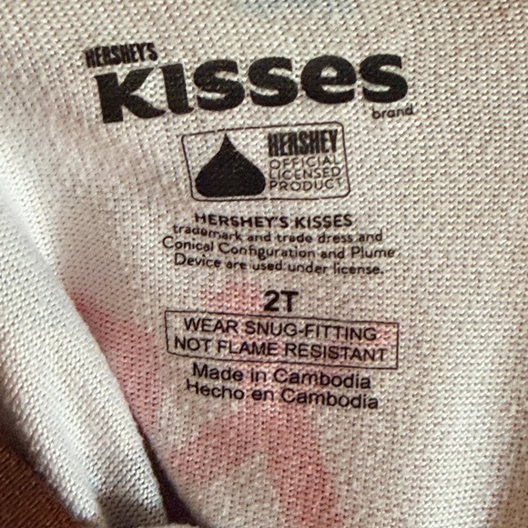 XO Pattern Pajama Set - Picture 7 of 7